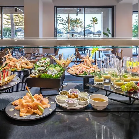 Barcelo Lanzarote Royal Level 호텔 코스타 테기세